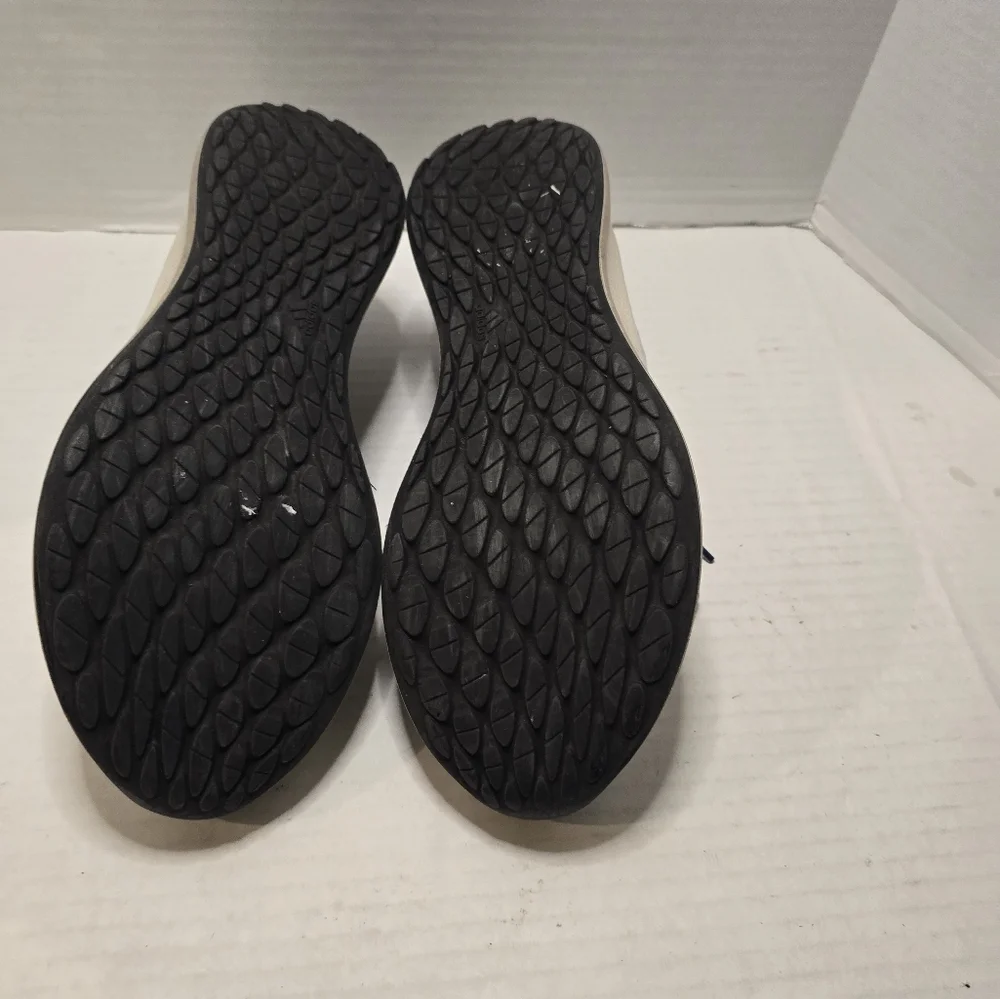 Men running shoes‎